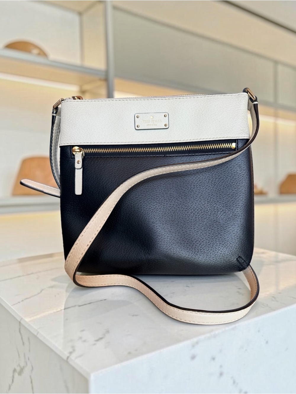 Kate Spade Grove Street Rima Leather Crossbody in Black & Cement w/Gold-Tone